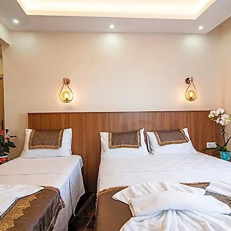Historia 3* Istanbulská provincie
